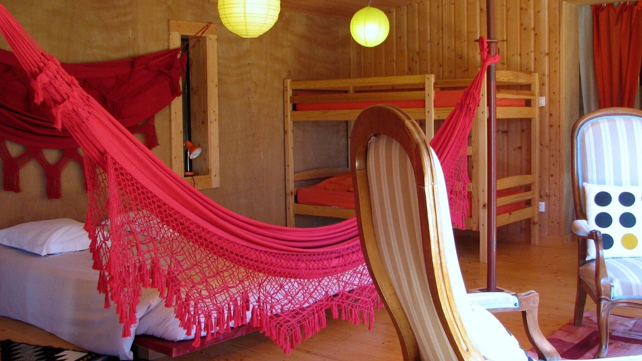 Photo of Others in Breaute