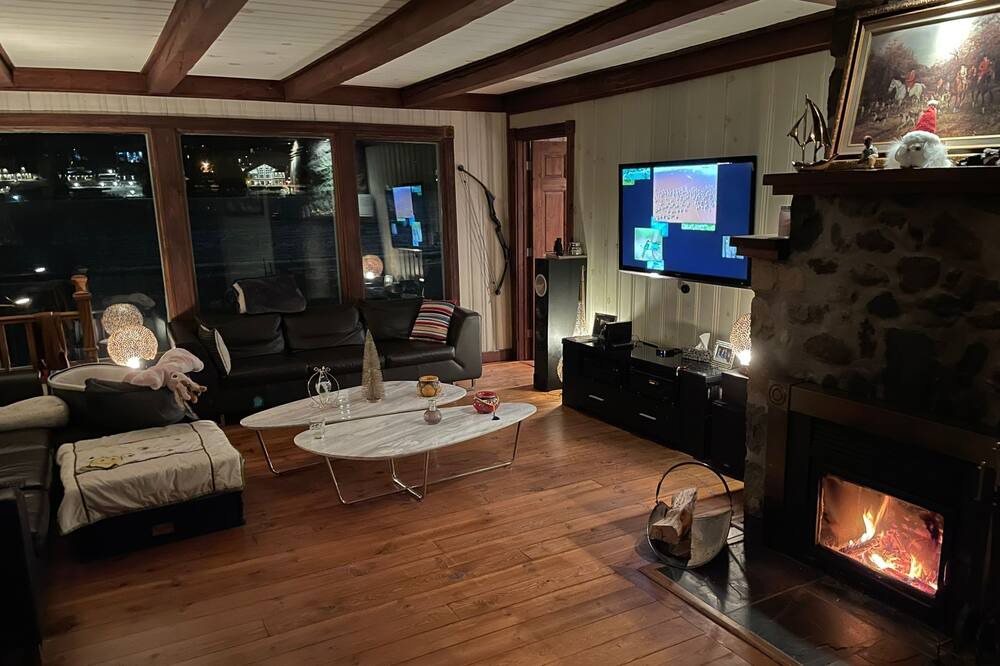 Photo of Livingroom in Saint-Hippolyte