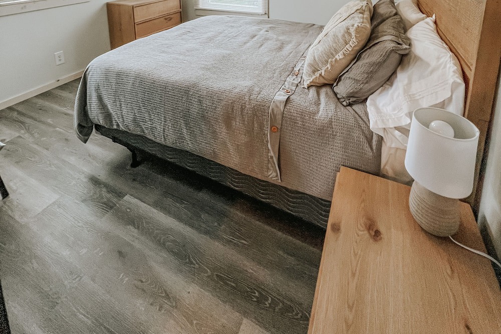 Photo of Bedroom in Distant