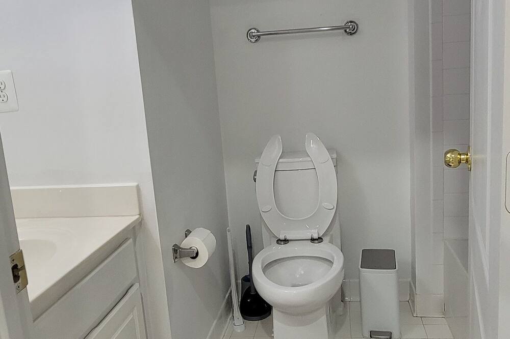 Photo of Bathroom in Woodbridge
