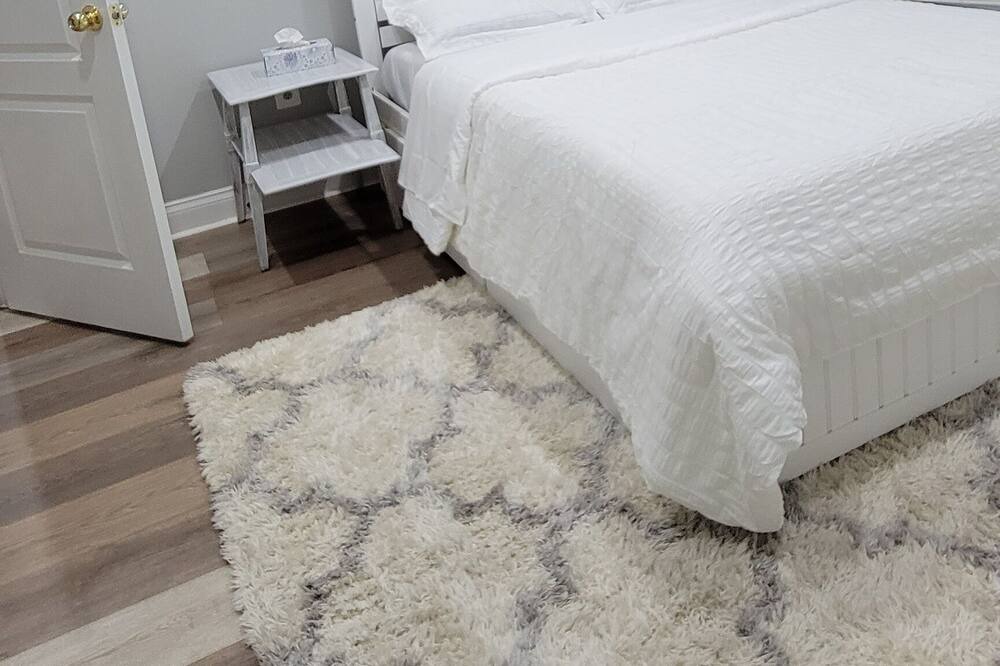 Photo of Bedroom in Woodbridge