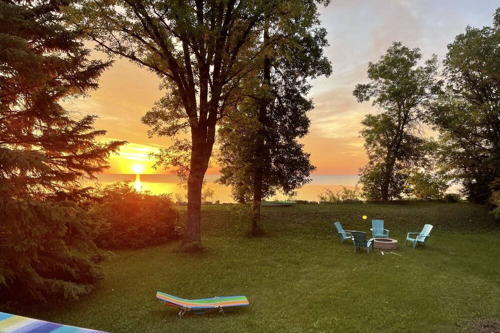 Photo of Outdoor in Sandy Hook
