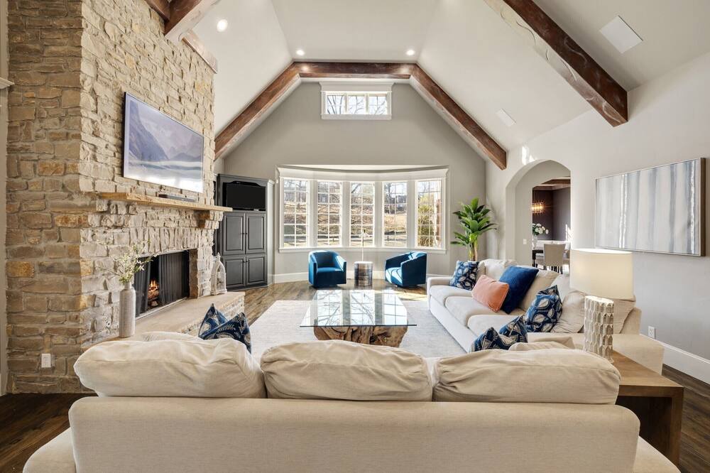 Photo of Livingroom in Jenks
