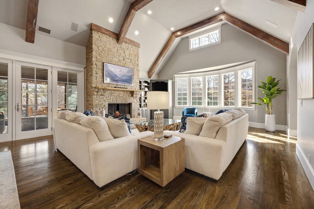 Photo of Livingroom in Jenks
