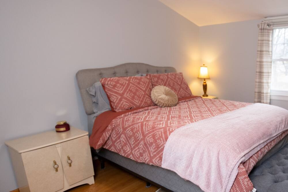 Photo of Bedroom in Rochester