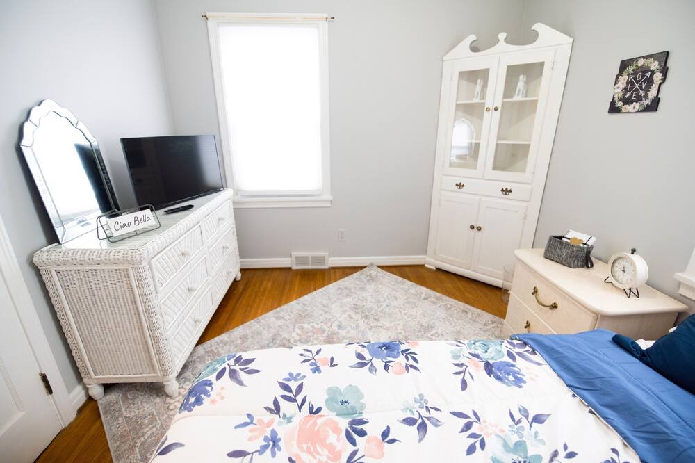 Photo of Bedroom in Rochester