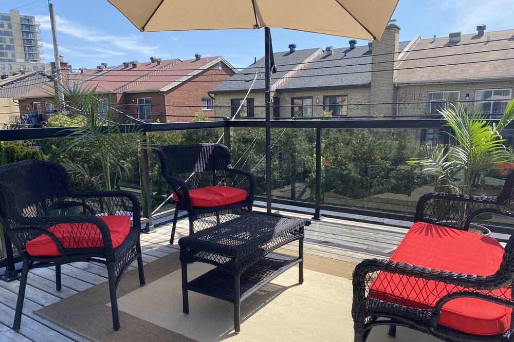 Photo of Patio Balcony in Ahuntsic-Cartierville