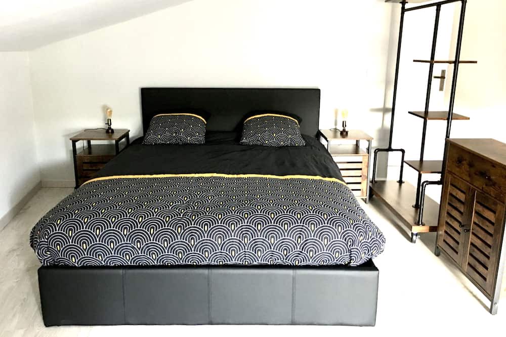 Photo of Bedroom in Fleac