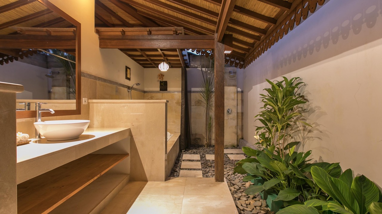 Photo of Bathroom in Lodtunduh