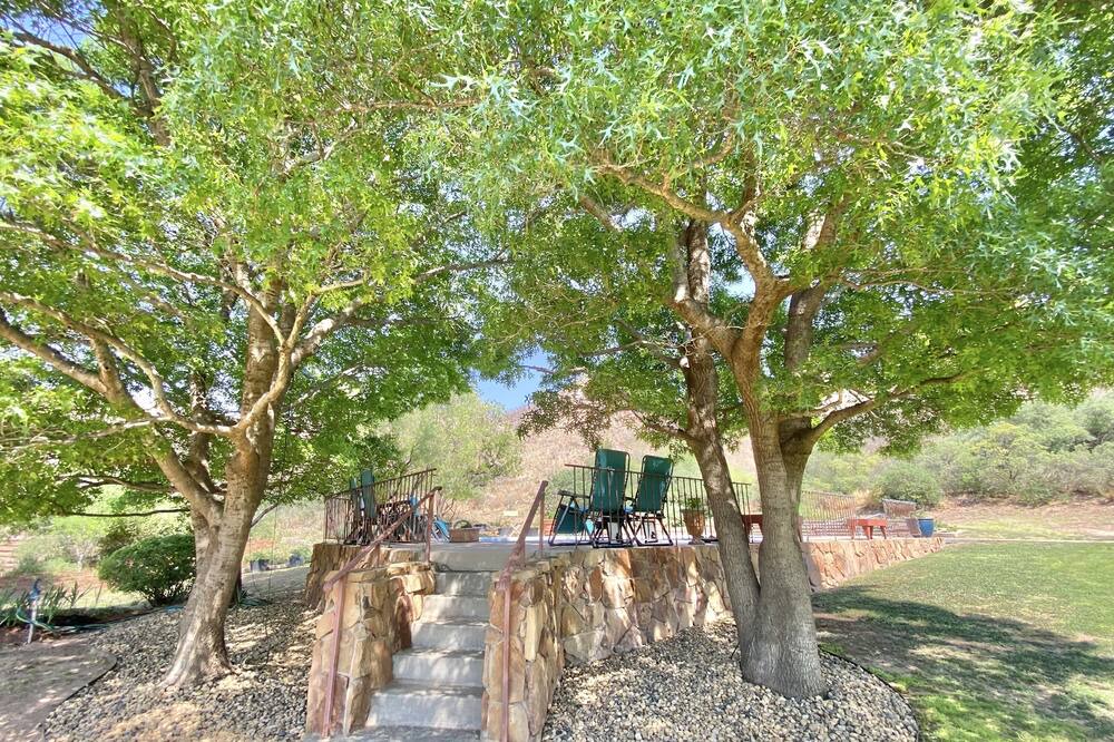 Photo of Outdoor in Slaton