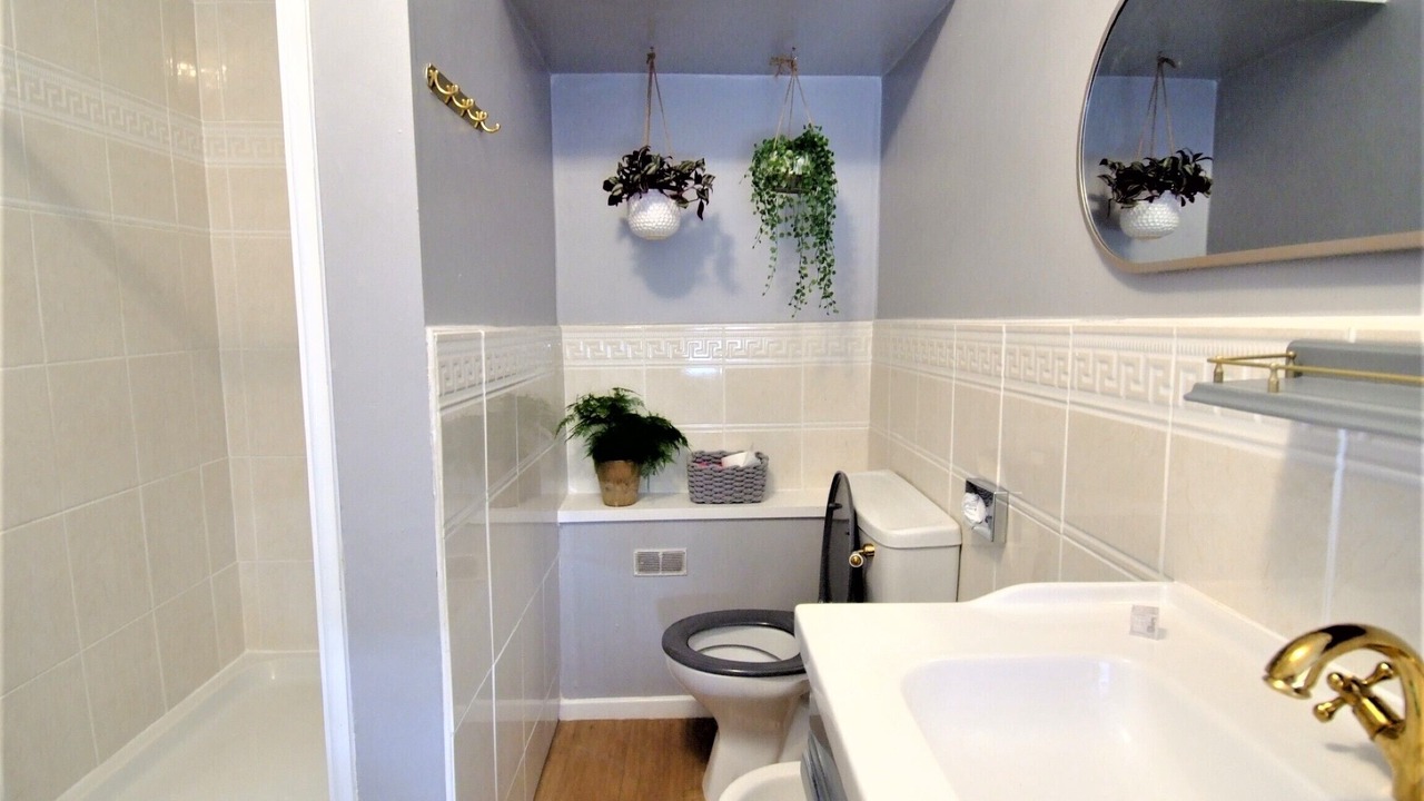 Photo of Others in Ely