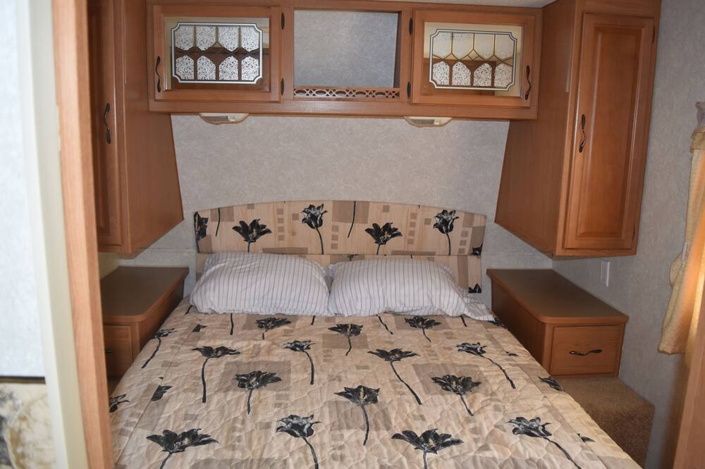 Photo of Bedroom in Penngrove