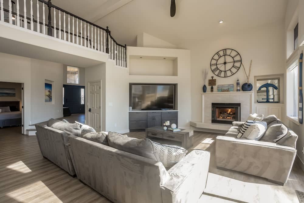 Photo of Livingroom in Discovery Bay
