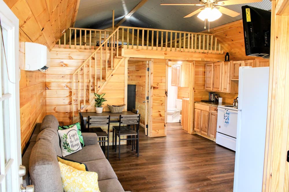 Photo of Livingroom in Wynne