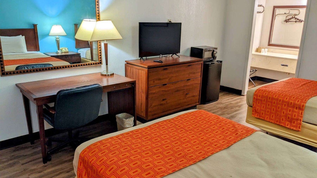 Photo of Bedroom in Hannibal