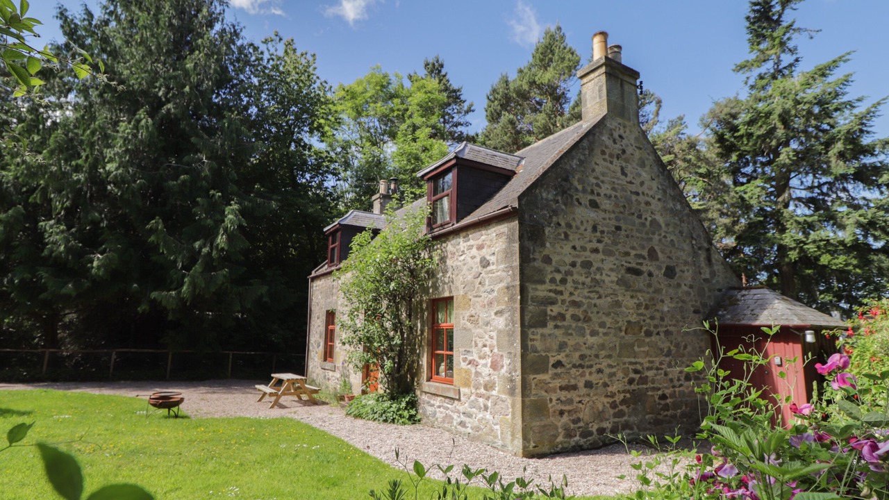 Photo of Outdoor in Elgin