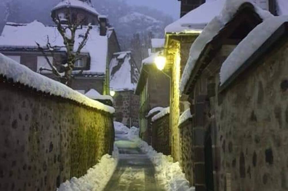 Photo of Outdoor in Vic-sur-Cere