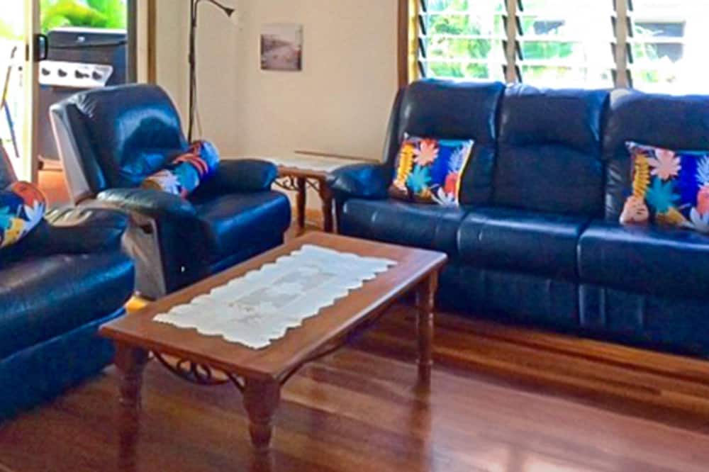 Photo of Livingroom in Arcadia