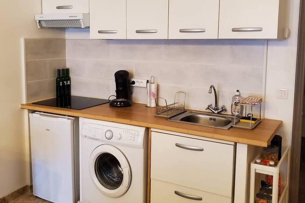 Photo of Kitchen in Saint-Guilhem-le-Desert