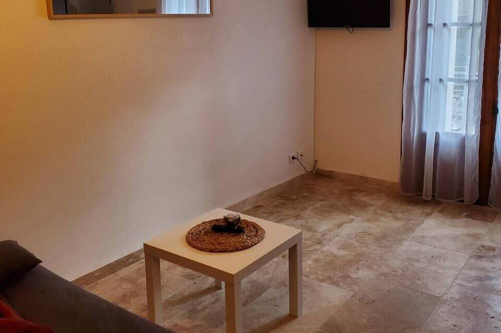 Photo of Livingroom in Saint-Guilhem-le-Desert