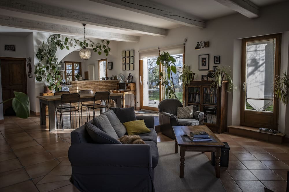 Photo of Livingroom in Verfeuil