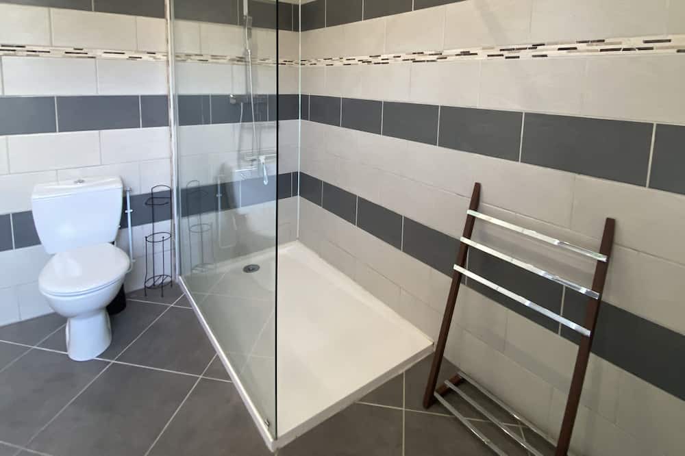 Photo of Bathroom in Brioude