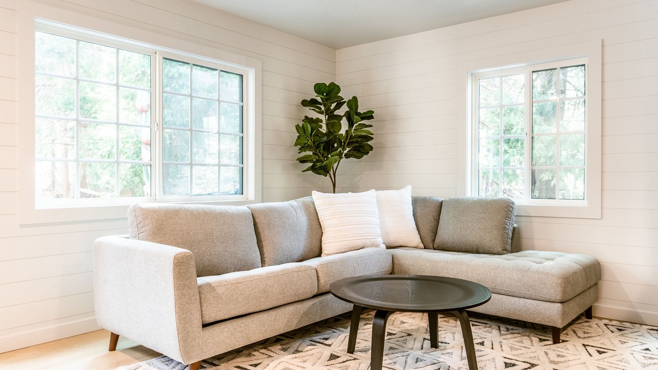 Photo of Bedroom in Lake Arrowhead