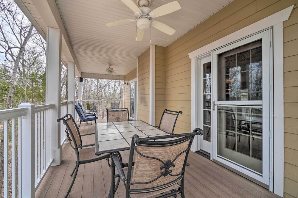 Photo of Patio Balcony in Branson