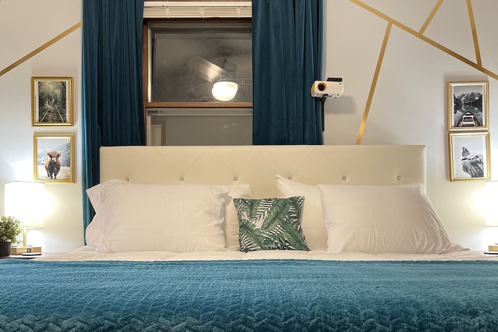 Photo of Bedroom in Cameron