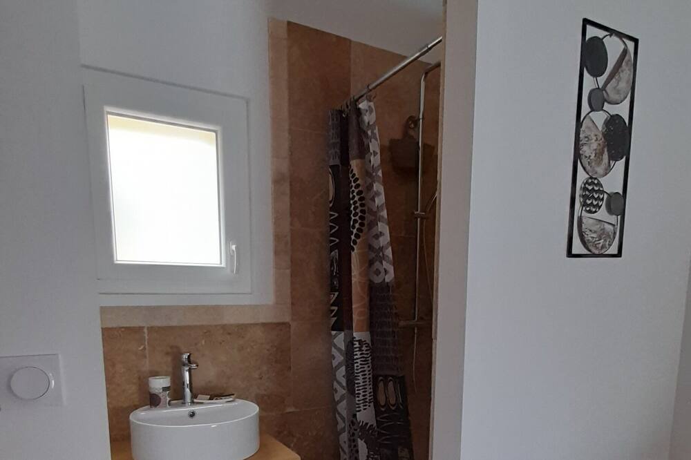 Photo of Bathroom in Salavas
