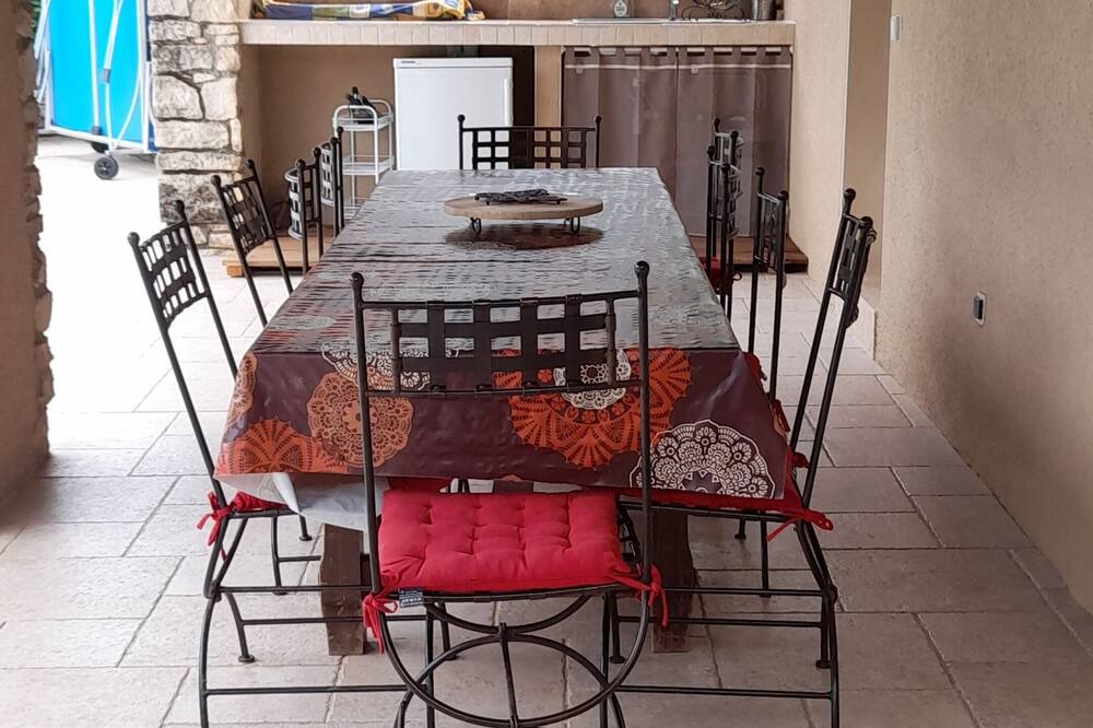Photo of Patio Balcony in Salavas