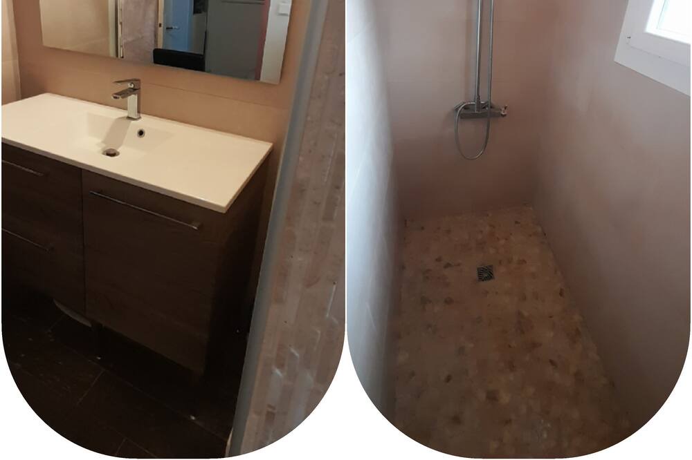Photo of Bathroom in Salavas