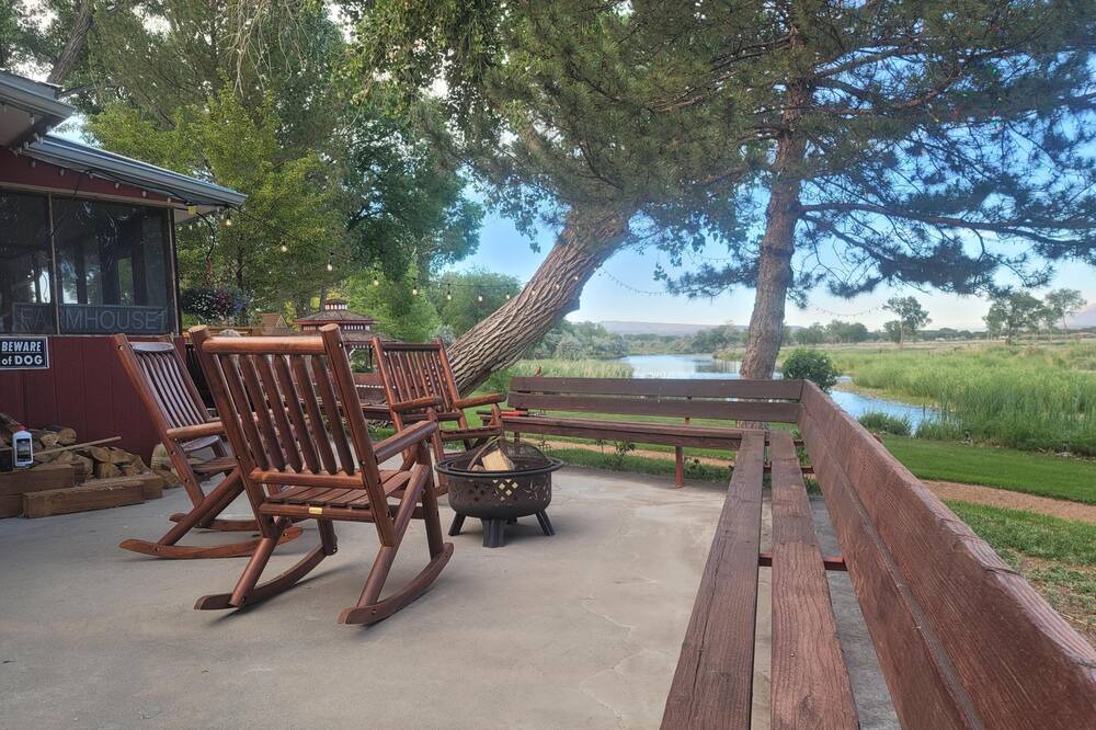 Photo of Patio Balcony in Delta