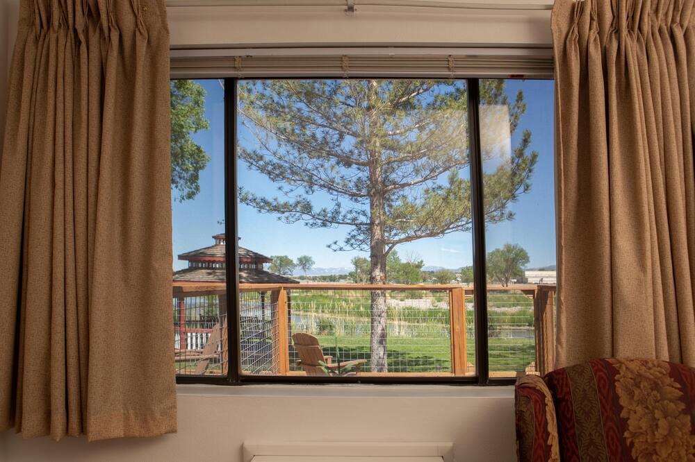 Photo of Bedroom in Delta