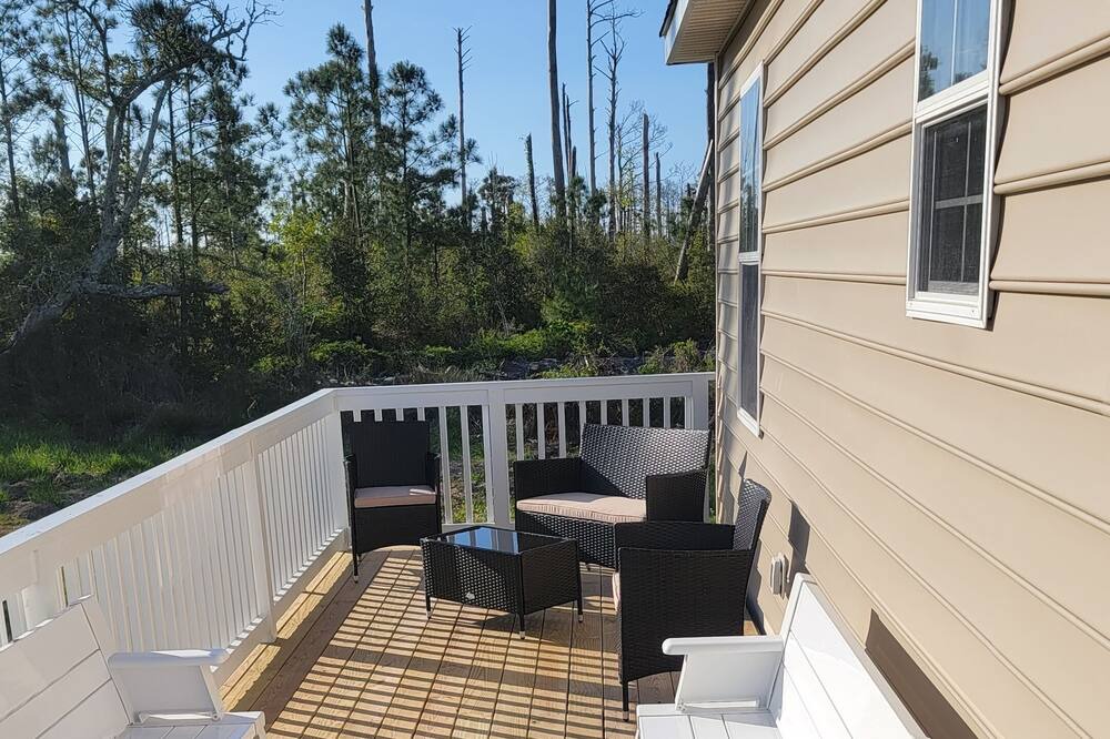 Photo of Patio Balcony in Stacy