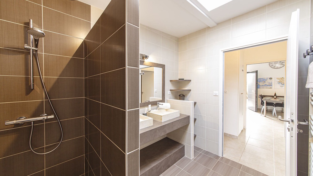 Photo of Others in Le Tour-du-Parc