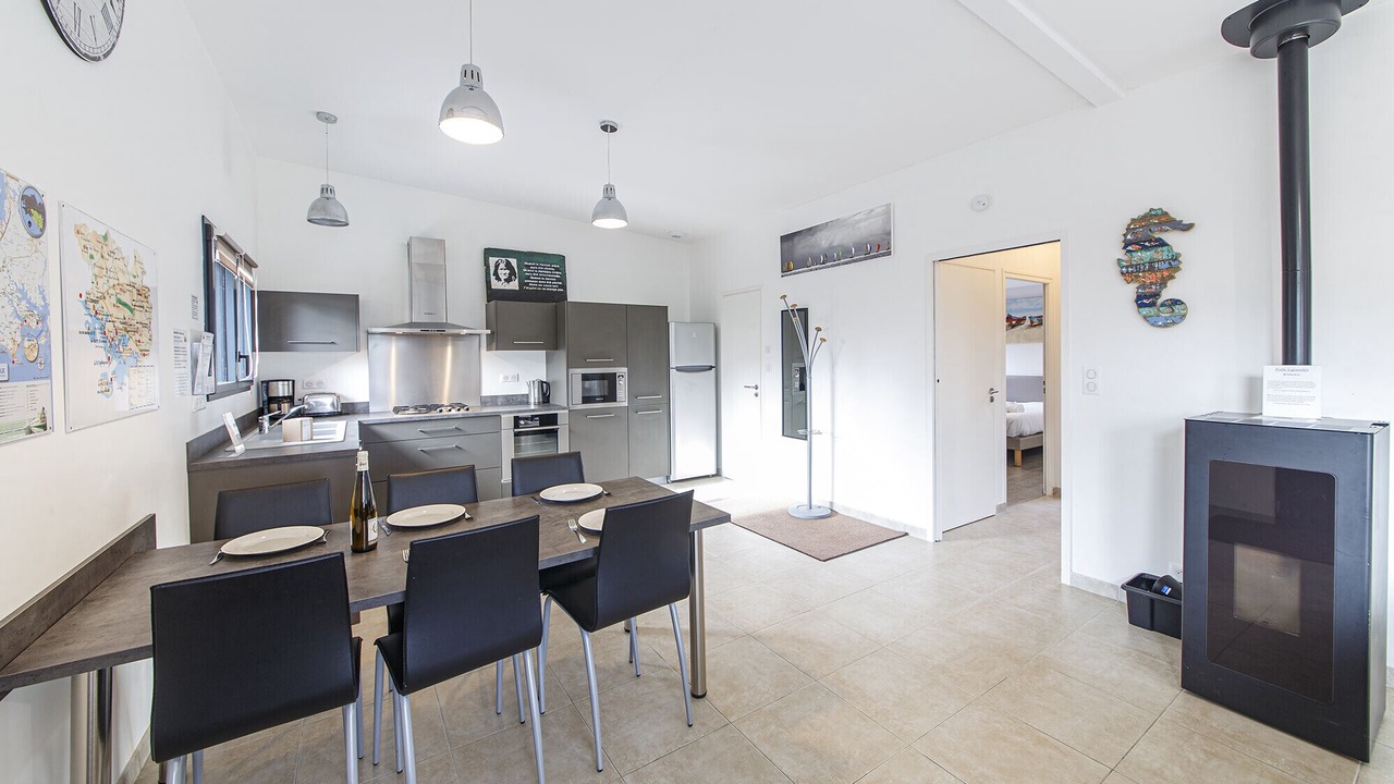 Photo of Kitchen in Le Tour-du-Parc