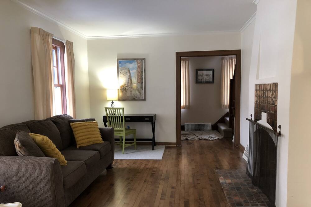 Photo of Livingroom in Kohler