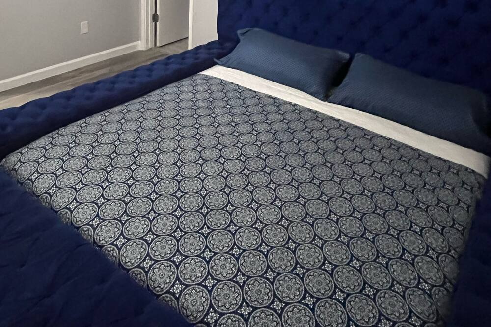 Photo of Bedroom in Atascocita