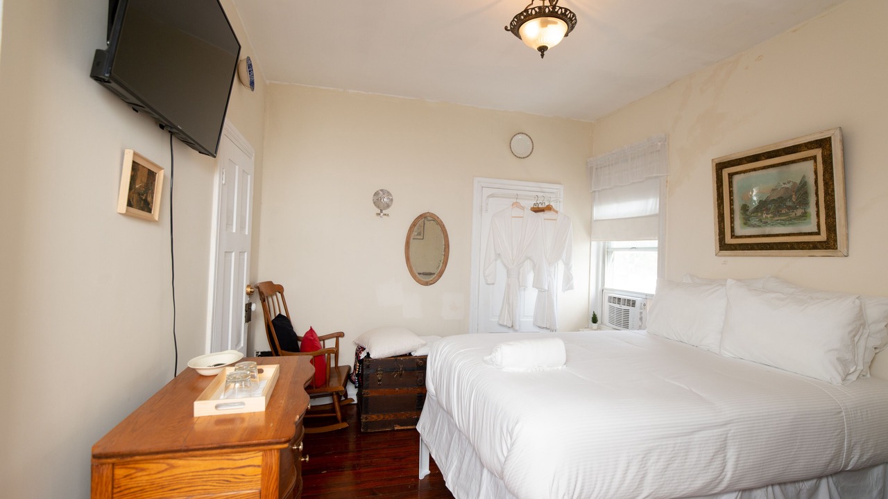 Photo of Others in Olde Richmond