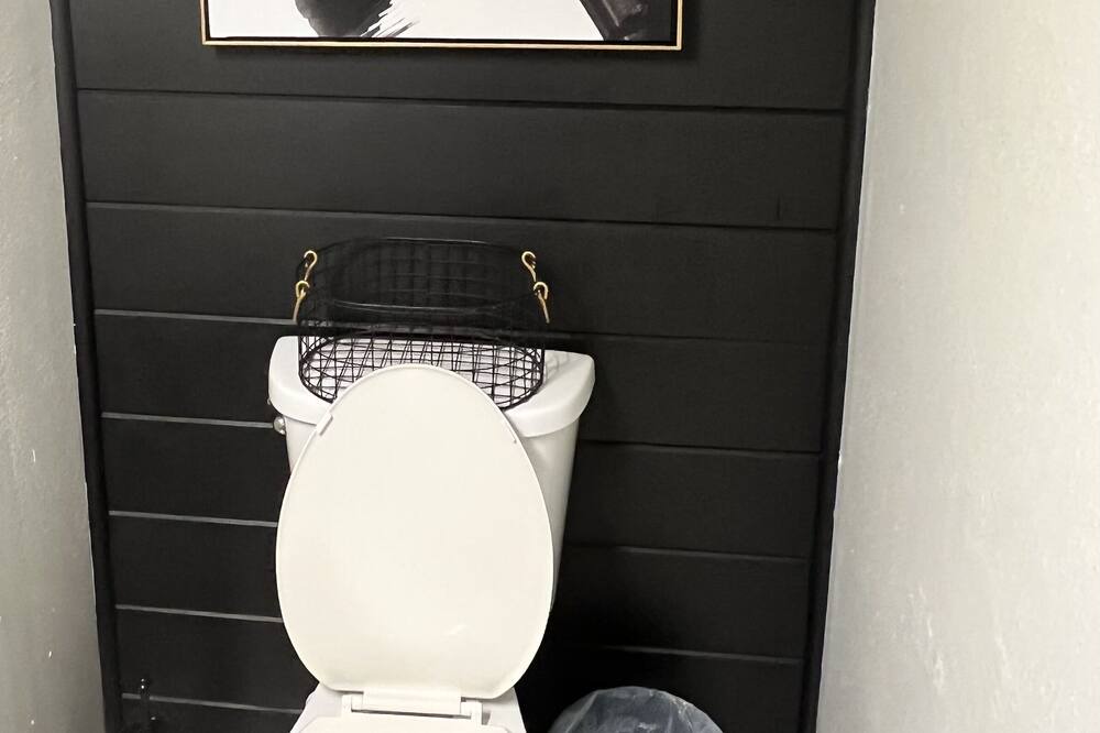 Photo of Bathroom in Banning
