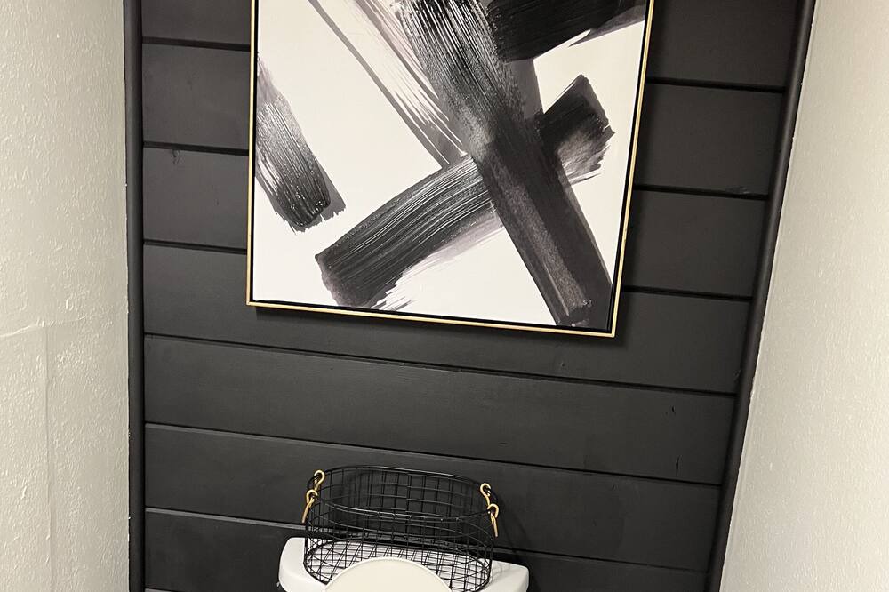Photo of Bathroom in Banning
