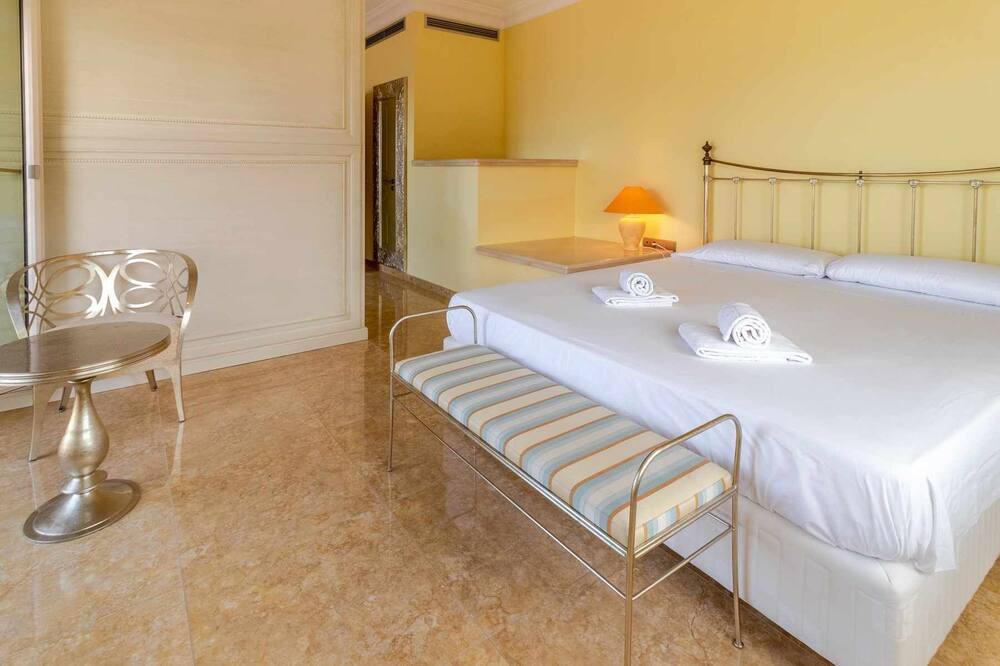 Photo of Bedroom in Port de la Selva