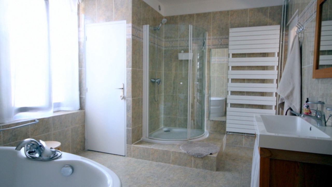 Photo of Bathroom in Vigny