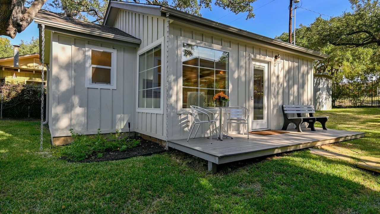 Photo of Outdoor in Kingsland