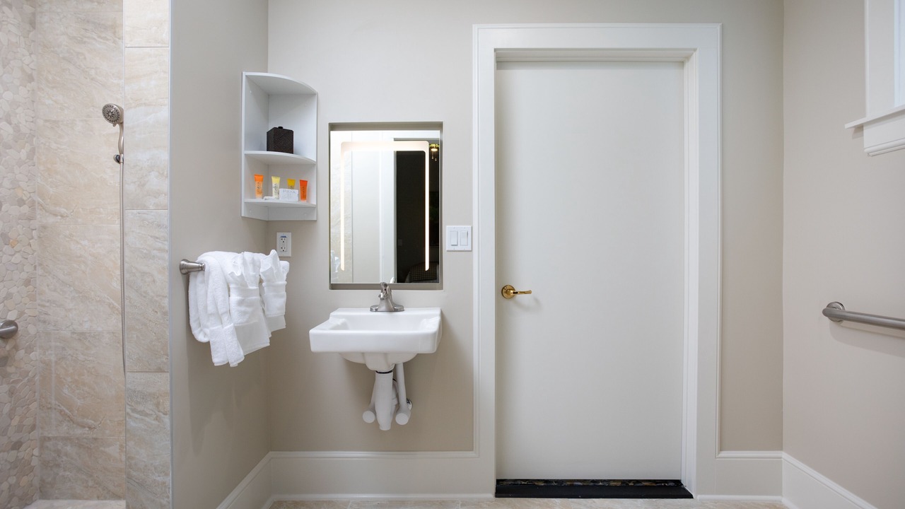 Photo of Bathroom in Bonita Springs