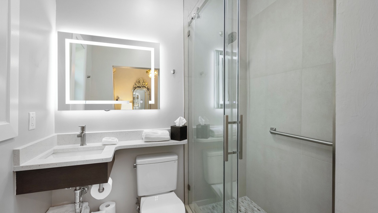 Photo of Bathroom in Bonita Springs