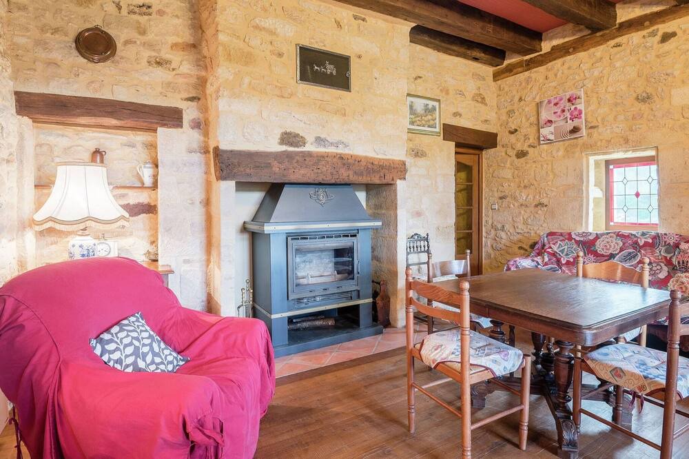 Photo of Livingroom in Prats-du-Perigord