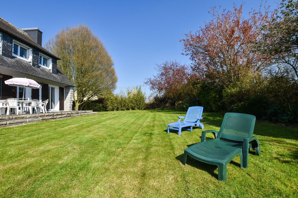 Photo of Patio Balcony in Plouigneau