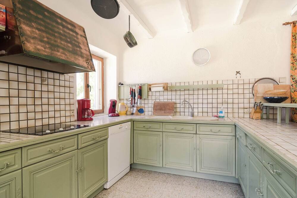 Photo of Kitchen in Salazac